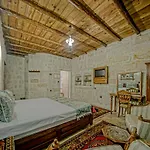 Elysee Cave House Отель 4*