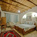 Elysee Cave House Отель 4*