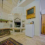 Elysee Cave House Отель