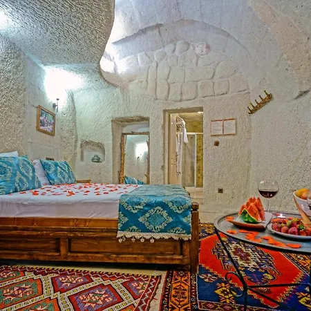 Elysee Cave House Pensión
