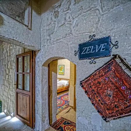 Elysee Cave House Szálloda 4*