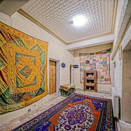 Penzion Elysee Cave House 2*