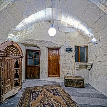 Elysee Cave House Penzion 2*