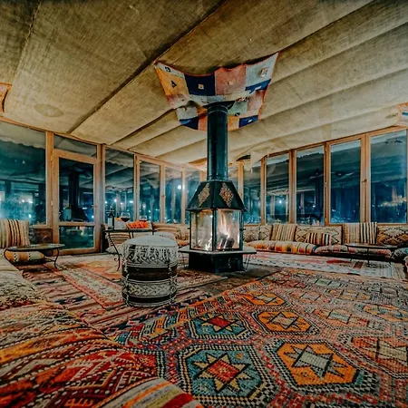 Elysee Cave House Penzion