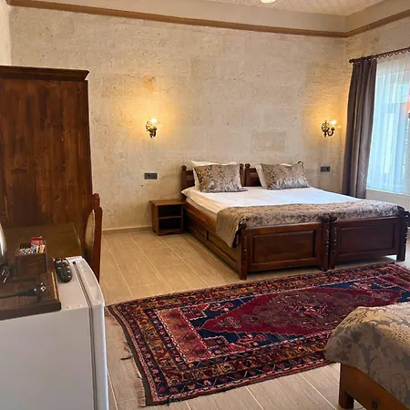 Elysee Cave House 2*