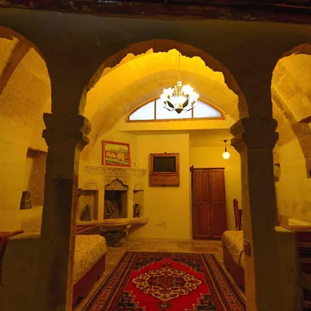 Hotel Elysee Cave House