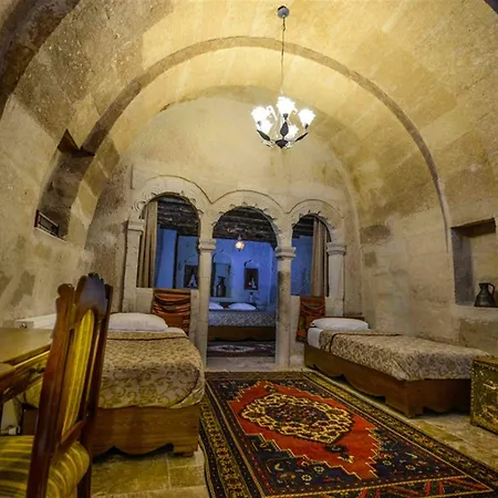 Elysee Cave House 4* غوريمِيه