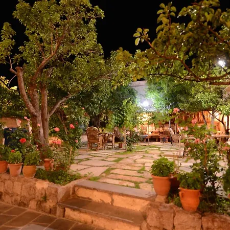 Elysee Cave House فندق غوريمِيه