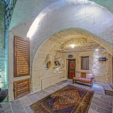 Elysee Cave House 4* Göreme