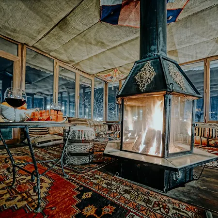 Elysee Cave House 4* غوريمِيه