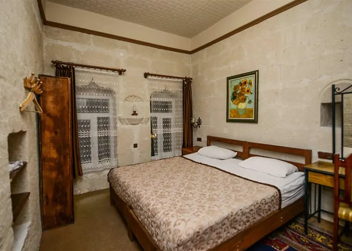 Elysee Cave House Отель