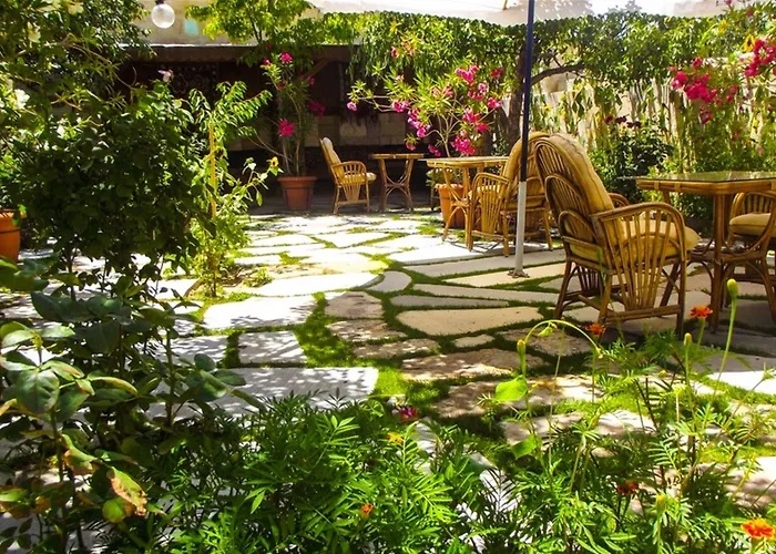 Hotel Elysee Cave House